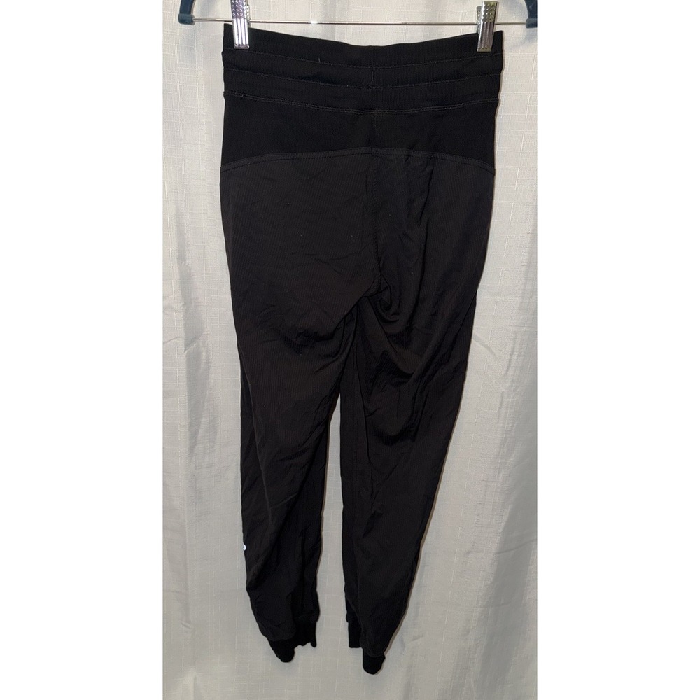 Lululemon Pants Women 2 Black Dance Studio Jogger Elastic Waist Pocket Athletic - Picture 3 of 9